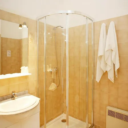 Res Le Vieux Moulin Ile Rousse, For 4 Pers *