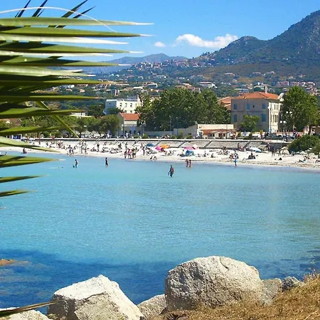 Res Le Vieux Moulin Ile Rousse For 4 Pers * L'Ile-Rousse (Corsica)