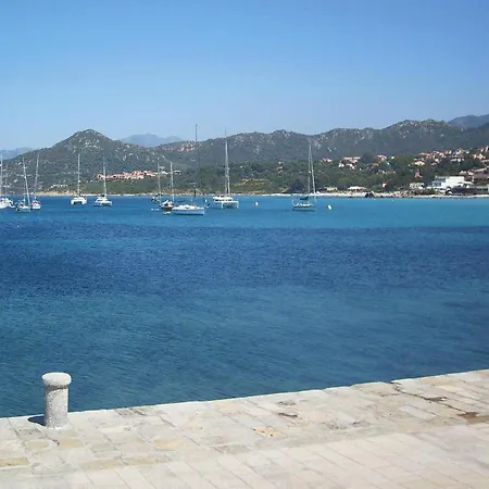 Apartment Res Le Vieux Moulin Ile Rousse, For 4 Pers